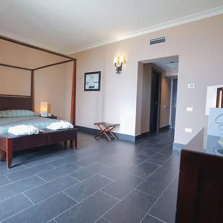 Hotell Falconara & Licata