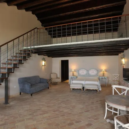 Falconara & 4*
