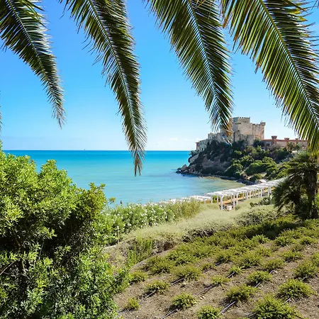 Falconara & Hotel