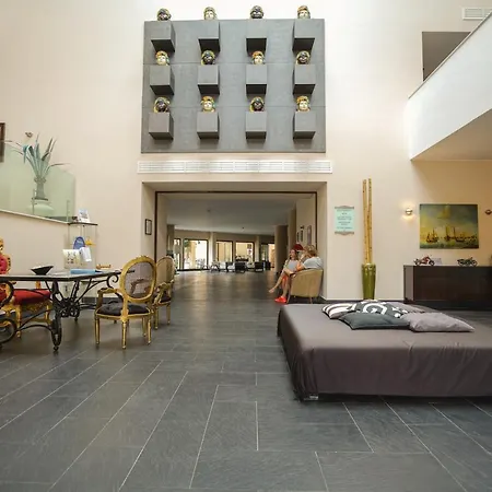Falconara & Hotel Licata